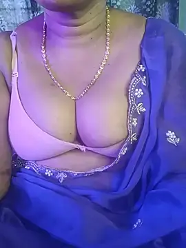 Stripchat Live Porn of mona-darling_09