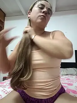 Stripchat Watch Live Sex Cams of selena_gomez2