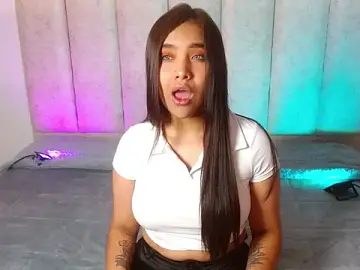 Stripchat Free Porn Cam of isabellelane_cs