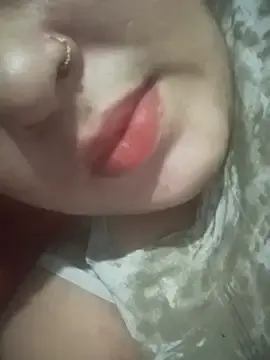 Stripchat Watch Live Sex Cams of Priya_089