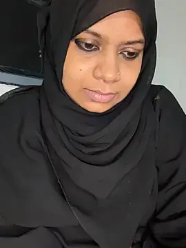 Stripchat Watch Live Sex Cams of Malika_Secrets