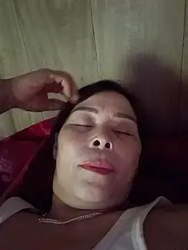 Stripchat Free Live Porn of Kiki_sexyy