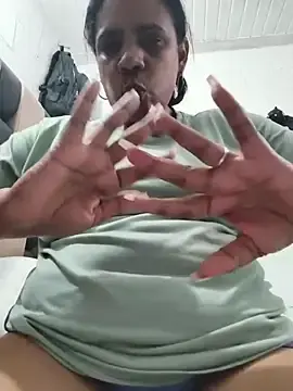 Stripchat Best Webcam of Zeyllyjhonson