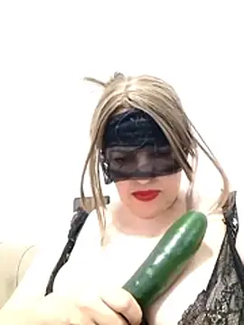 Stripchat Adult Webcam of -Sonbola