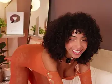 Stripchat Free Porn Cam of OSHUN_