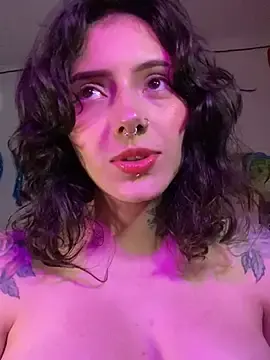 Stripchat Live Sex of LiliJones_