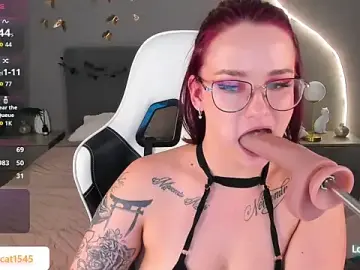 Stripchat Sex Cam of kittyhardfucks