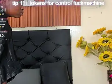 Stripchat Live Porn of squirt_teen