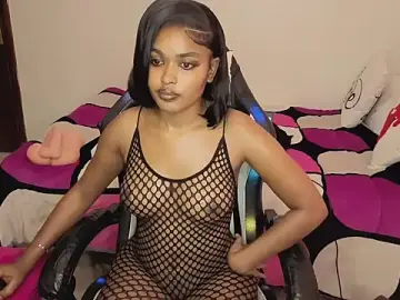 Stripchat Best Webcam of Pretty-shally