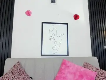Stripchat Watch Live Sex Cams of Sirenita_petitexoxo
