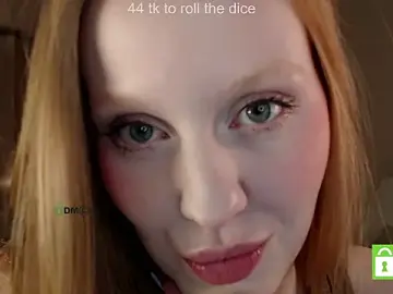 Stripchat Free Porn Cam of lulu_moonmoon