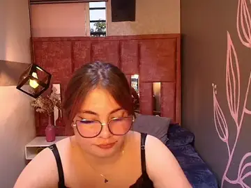 Stripchat Live Sex Cam of Maddy__Carter_