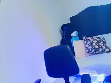 Stripchat Nude Webcam of loren_tits24