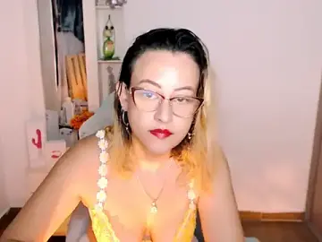 Stripchat Live Porn of BOREAL_MOON