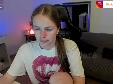 Stripchat Adult Webcams of Piinkpandora