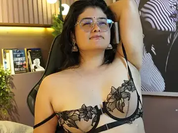 Stripchat Nude Webcam of Madison_Flame