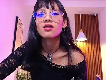 Stripchat Adult Webcam of Cherry_Vixen_