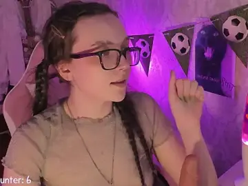 Stripchat Free Live Porn of RileyNymph