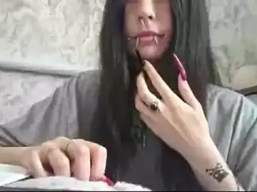 Stripchat Private Sex Chat of KrissyHiott