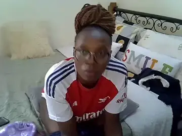 Stripchat Live Sex Cam of Sweet_Bear