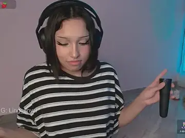 Stripchat Live Sex of ling_meow
