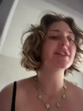 Stripchat Live Porn of KellyKeler