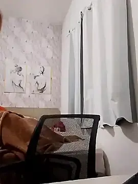 Stripchat Free Live Porn of BIADELICIA1