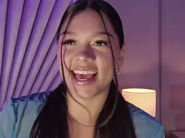 Stripchat Sex Cam of HatsaJones