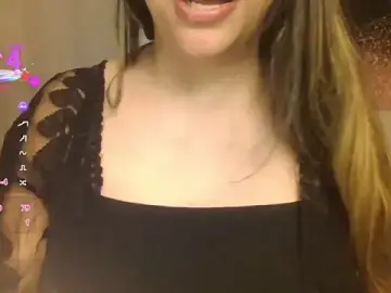 Stripchat Nude Webcam of VoluptuousGoddess