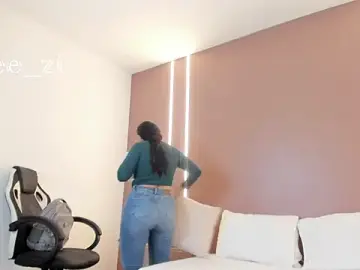 Stripchat Free Porn Cam of zoee_zi