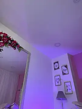 Stripchat Best live sex cam show of LauraRaider