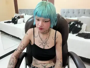 Stripchat Free Live Porn of Bela_Craxkerr