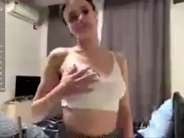 Stripchat Live Porn of BlushingTask