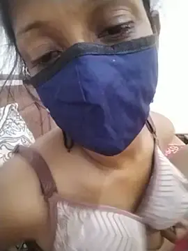 Stripchat Live Sex Cam of BaniBani_S
