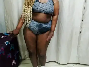 Stripchat Sex Chat of curvydarckcohocolate