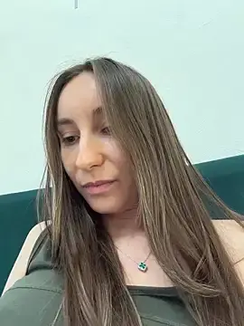Stripchat Live Porn of viviandaimond1