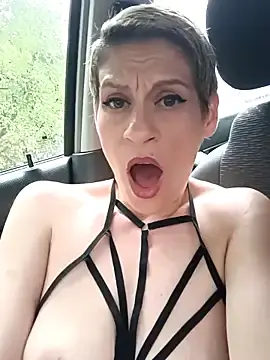 Stripchat Best live sex cam show of KittyDesiree