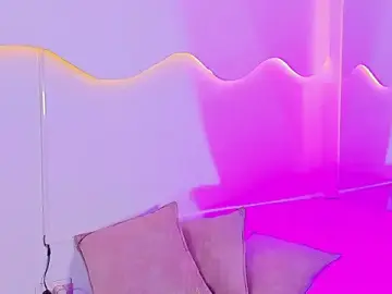 Stripchat Best Webcam of MiaHansson