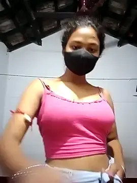 Stripchat Free Porn Cam of Madhuri-singh88