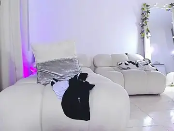 Stripchat Free Porn Cam of its_katti