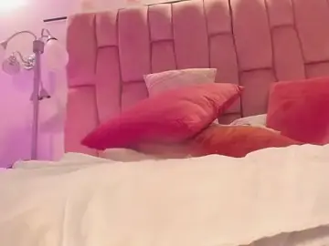 Stripchat Free Live Porn of aishathornee