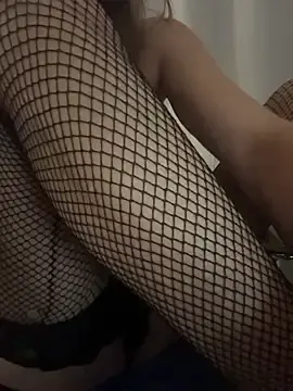 Stripchat Free Porn Cam of MommyRubi