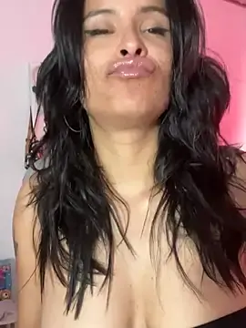 Stripchat Watch Live Sex Cams of _elektrah