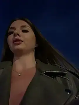 Stripchat Best live sex cam show of KrisMagnoly