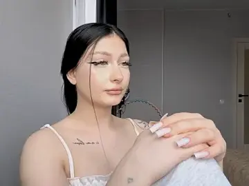 Stripchat Nude Webcam of miamicute