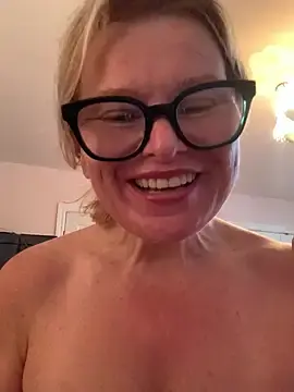 Stripchat Best Webcam of Love_Lee_xo