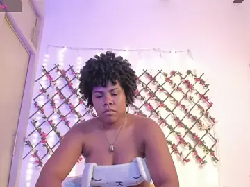 Stripchat Live Sex of naughty_ebonyy