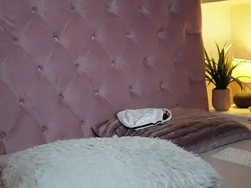 Stripchat Best live sex cam show of MaiaMini