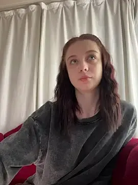 Stripchat Sex Cam of MiraXS