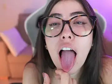 Stripchat Live Sex Cam of anyacutex